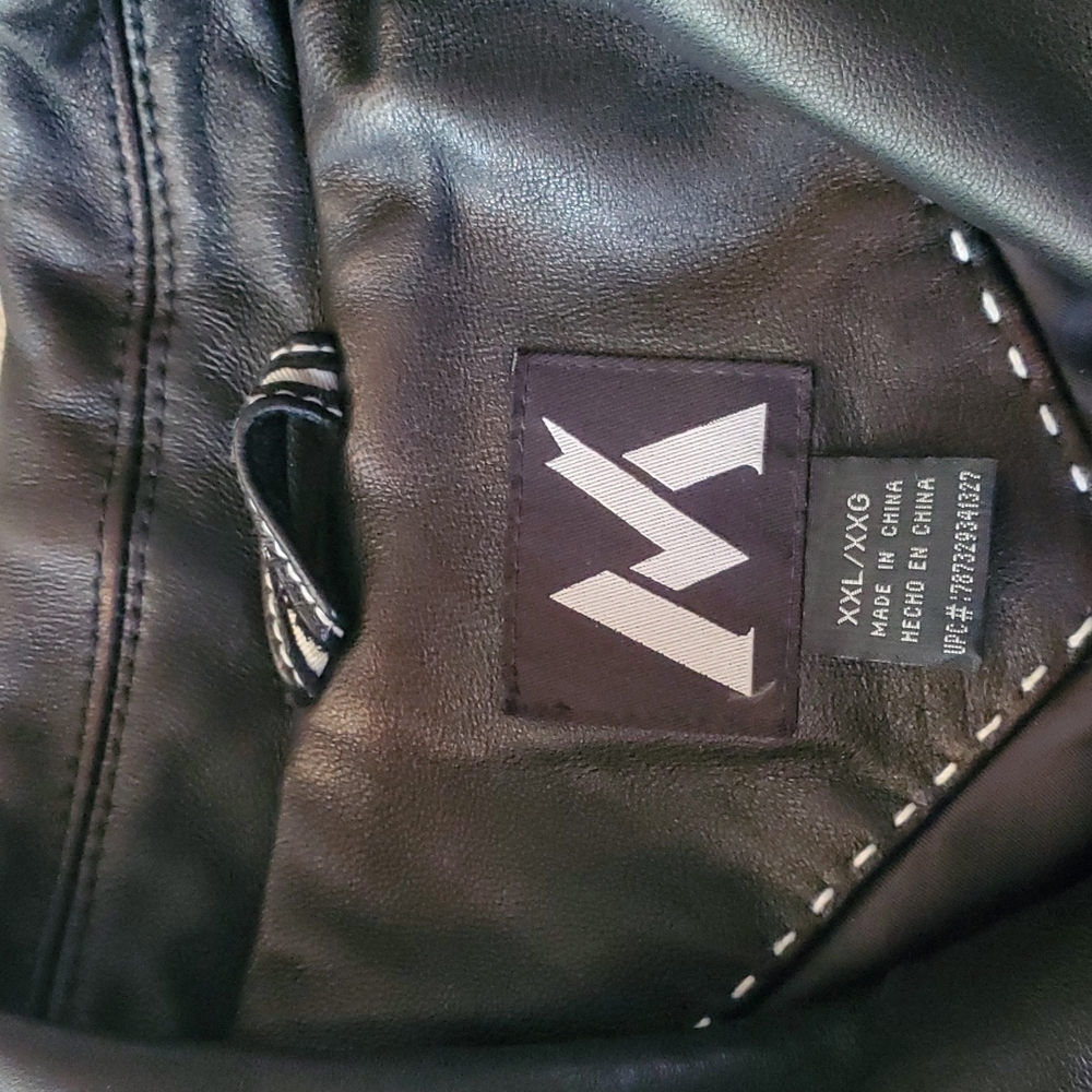 Black Leather Jacket - Picture 4 of 16